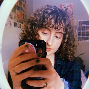 Meet your Posher, Maddy